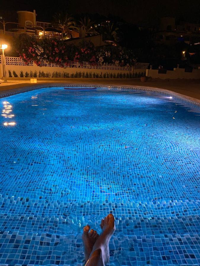 קלפה Villa Alhambra - Dale A Tu Familia Las Vacaciones Y El Descanso Que Se Merecen מראה חיצוני תמונה